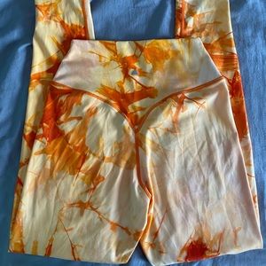 Balance Athletica Oasis Leggings (size medium)